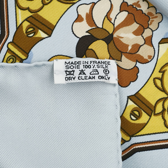 Pre-Loved Hermes Printed Silk Scarf - Picture 4 of 5